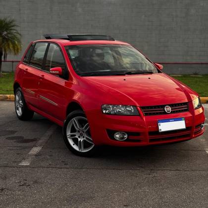FIAT STILO 1.8 MPI SPORTING 8V FLEX 4P MANUAL FIAT STILO 1.8 MPI SPORTING 8V FLEX 4P MANUAL